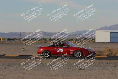 media/Dec-02-2023-Speed Ventures (Sat) [[b82c9ebe82]]/2-Race Group/Race (Sprint 2)/